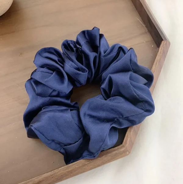 Donitsi/Scrunchie | SUGAR SUGAR, Large Satin Scrunchie -satiinidonitsi