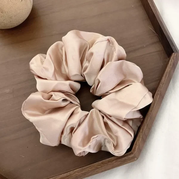 Donitsi/Scrunchie | SUGAR SUGAR, Large Satin Scrunchie -satiinidonitsi