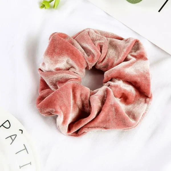 Donitsi/Scrunchie | SUGAR SUGAR, Medium Velvet Scrunchie -samettidonitsi