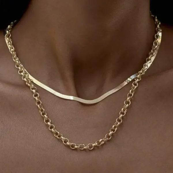 FRENCH RIVIERA | Allison Necklace -hopeanvärinen kerroskaulakoru
