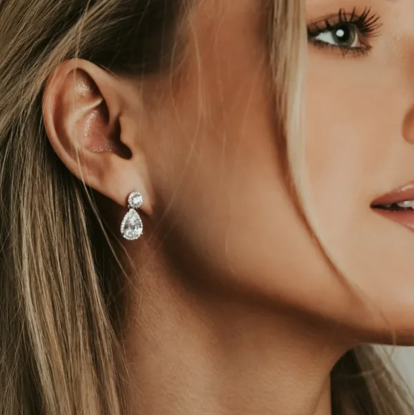 FRENCH RIVIERA | Angeline Earrings -hopeanväriset pisarakorvakorut