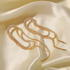 FRENCH RIVIERA | Halle Earrings -kirkaskiviset strassikorvakorut