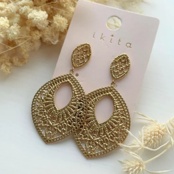 IKITA PARIS | Aliana -pitsiset kirurginteräskorvakorut (kulta)