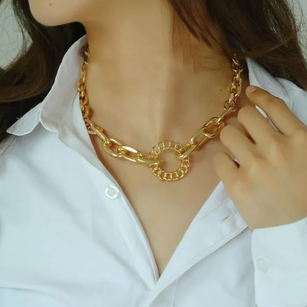 Kaulakoru, FRENCH RIVIERA | Caroline Necklace in Gold