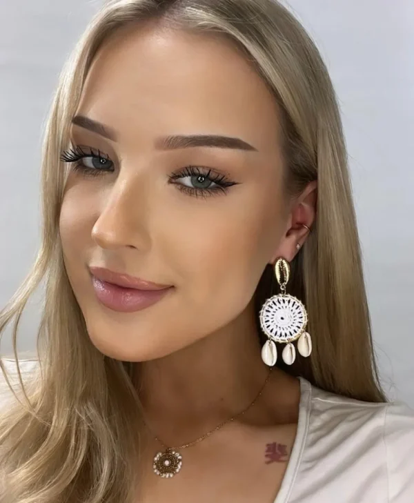 Korvakorut, White Dream Catcher Earrings with Seashells