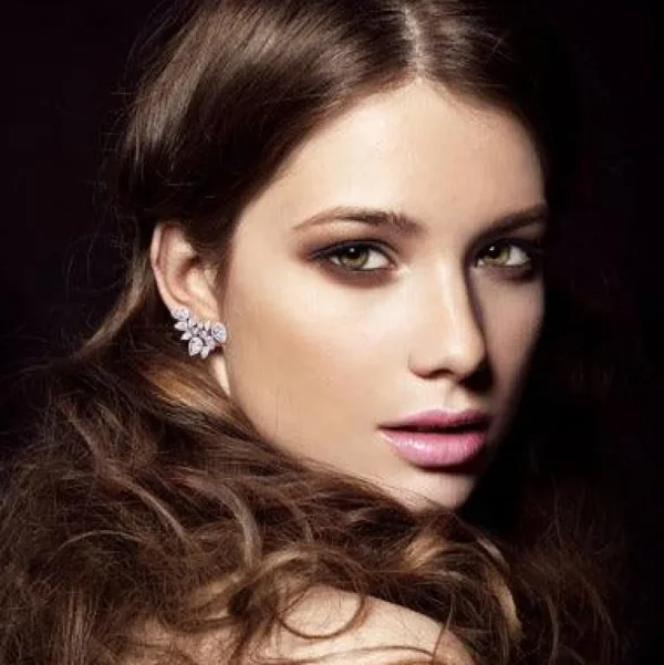 Kristallikorvakorut, ATHENA BRIDAL | Glamour Cluster Earrings
