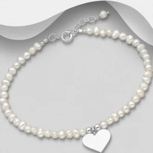 PREMIUM COLLECTION | Kristina -hopeinen helmirannekoru sydämellä