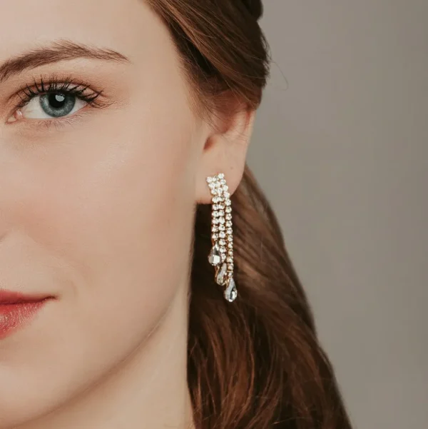 Strassikorvakorut, ROMANCE | Adele Earrings in Gold
