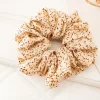 SUGAR SUGAR®, Autumn Mornings Scrunchie -kermanvalkoinen hiusdonitsi